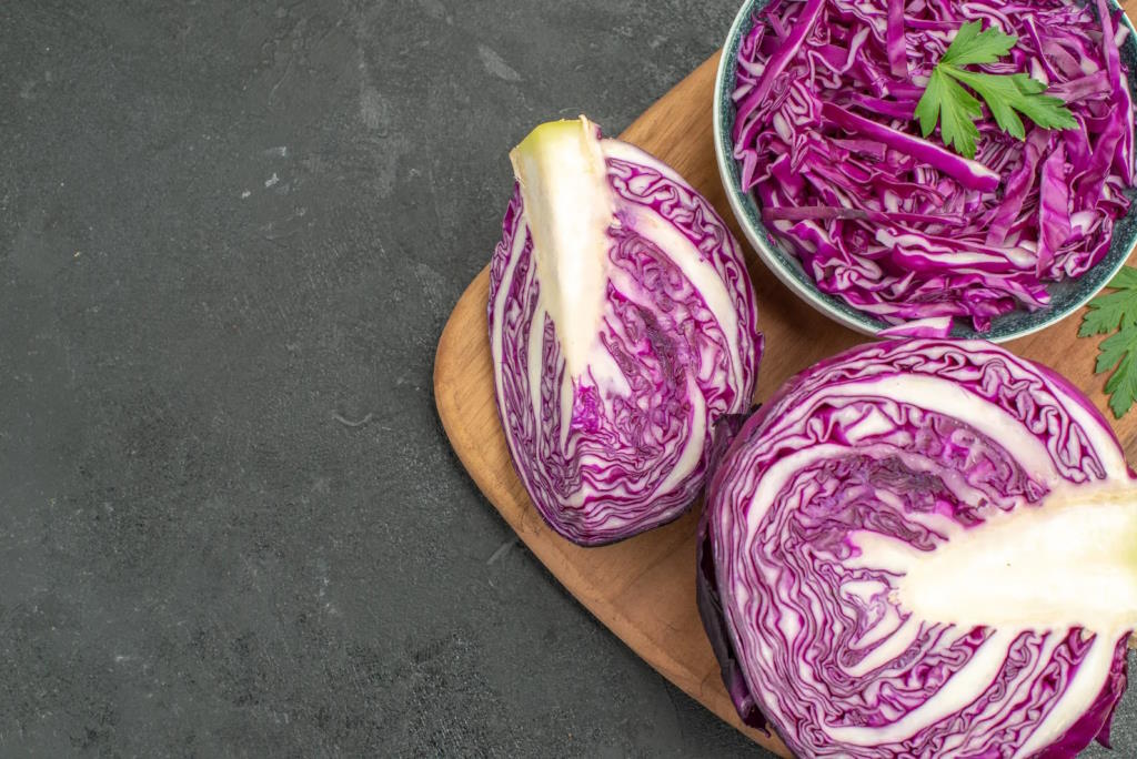 Фиолетовые продукты для красоты кожи: что добавить в рацион для сияния и молодости